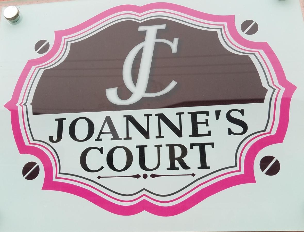 Joanne'S Court Hotell Lagos Exteriör bild